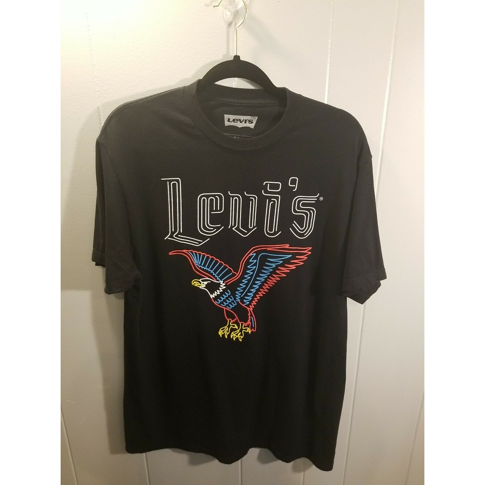 Levis‎ Mens XL Eagle Graphic Tshirt  Logo Street Wear Pop Culture